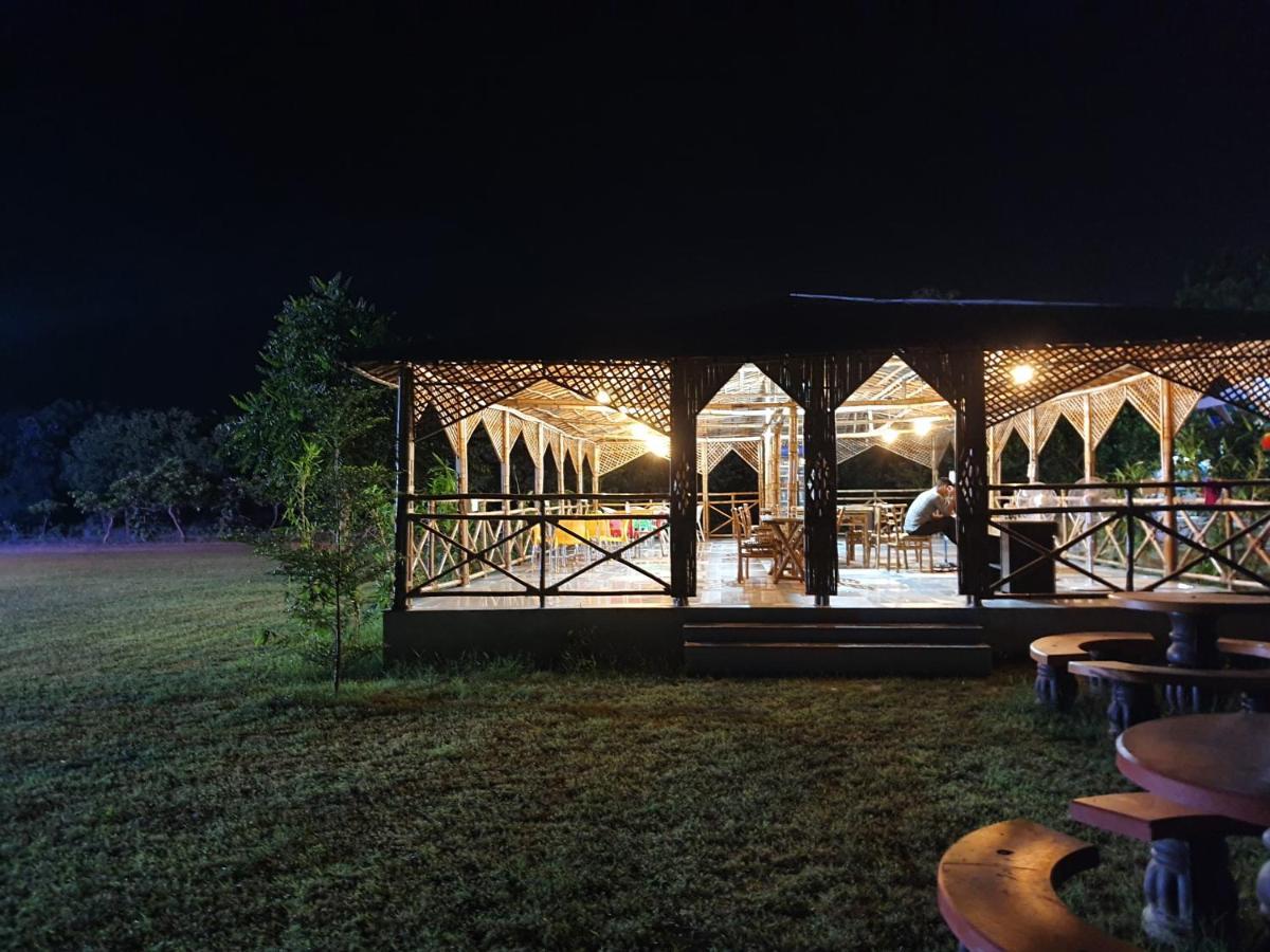 Modhera Sunrise Resort - Tents Bhungas Jungle Restaurants & Candlelight Dining Kalri Zewnętrze zdjęcie