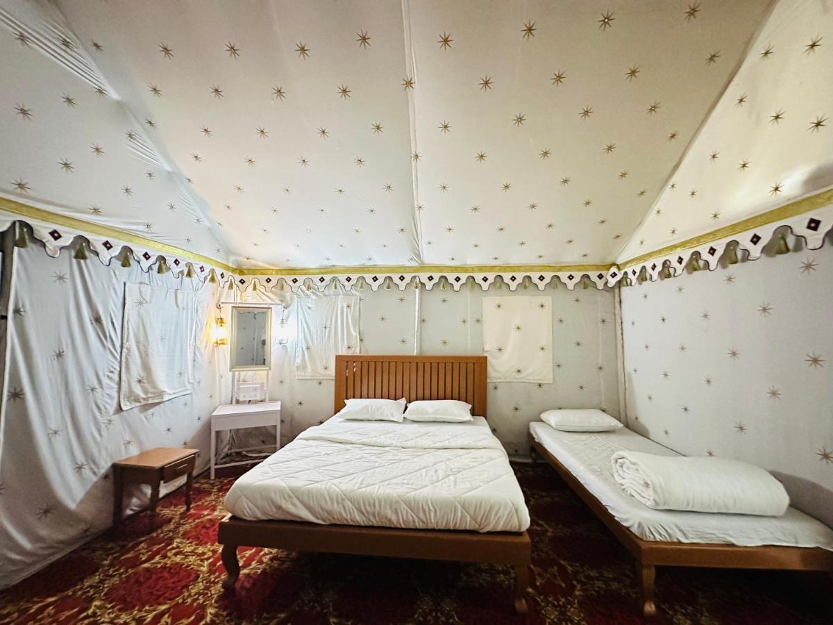Modhera Sunrise Resort - Tents Bhungas Jungle Restaurants & Candlelight Dining Kalri Zewnętrze zdjęcie