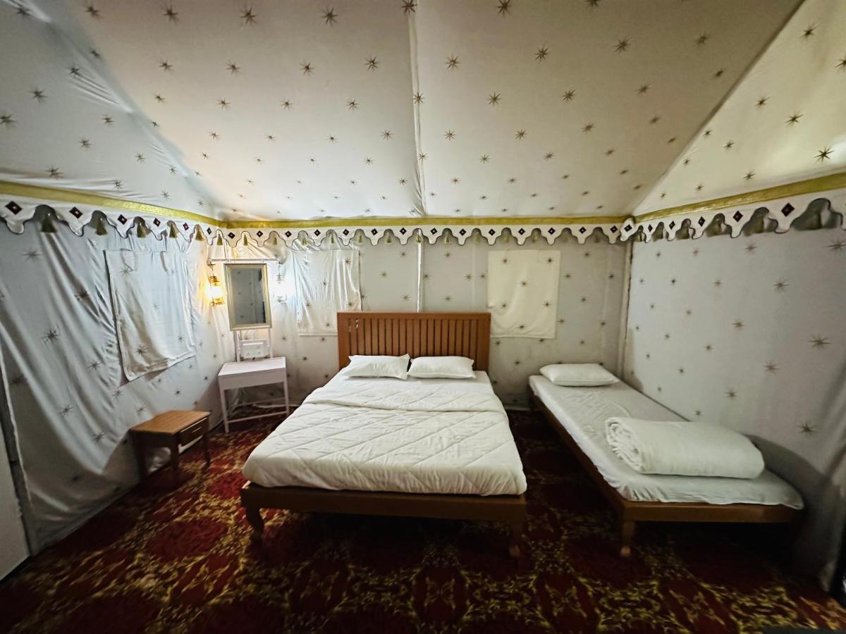 Modhera Sunrise Resort - Tents Bhungas Jungle Restaurants & Candlelight Dining Kalri Zewnętrze zdjęcie